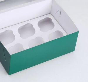 Коробка для капкейков на 6 шт с окном зеленая матовая 23,5*16*10 см