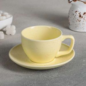 Чайная пара "Амелия", чашка 11,2x8,8x6 см, 200 мл, блюдце 14,2x2 см, цвет желтый