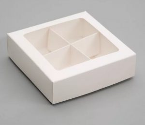 Коробка для конфет белая с окном 12*12*3 на 4 шт
