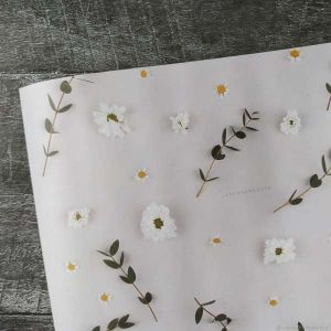 Бумага упаковочная крафтовая «Цветы», 70 × 100 см 3903238